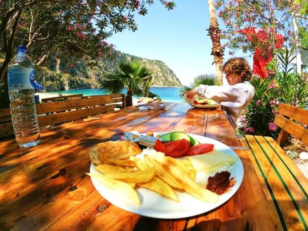 Luxury tent Butterfly Valley Beach Glamping Oludeniz