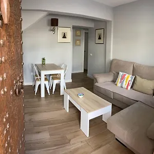 https://apartamento-con-garaje.es-andalucia.com