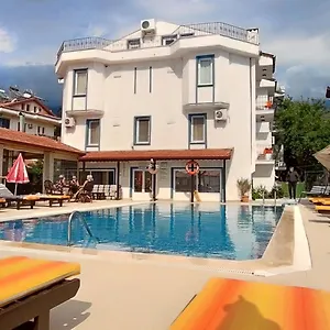 California Ölüdeniz