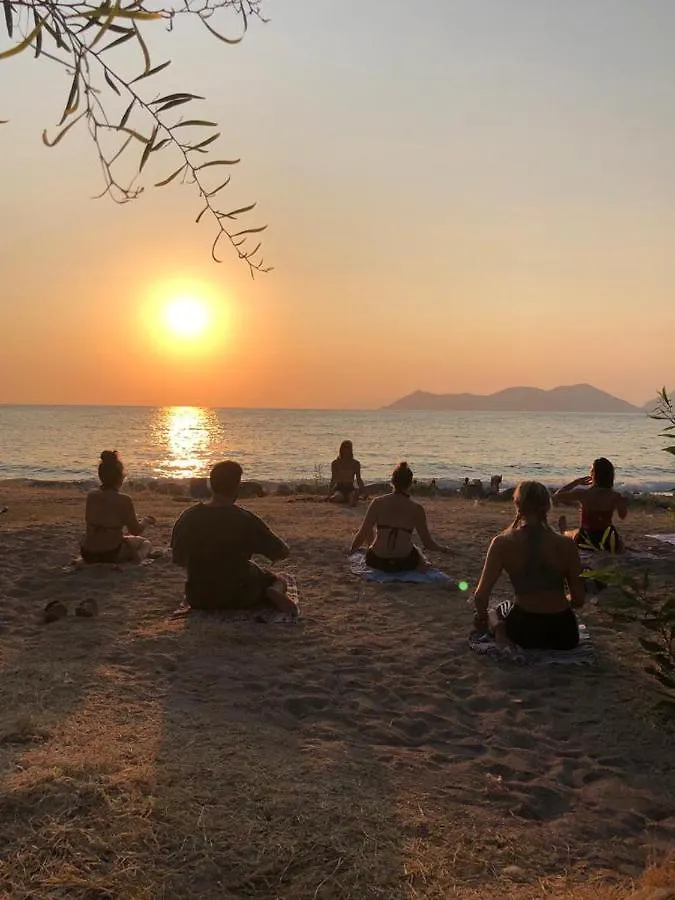 Butterfly Valley Beach Glamping Oludeniz